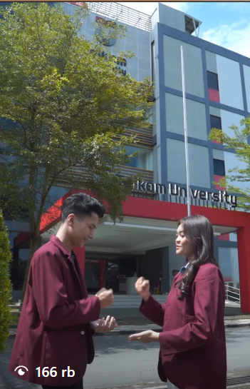 Laki Laki Tidak Bercerita